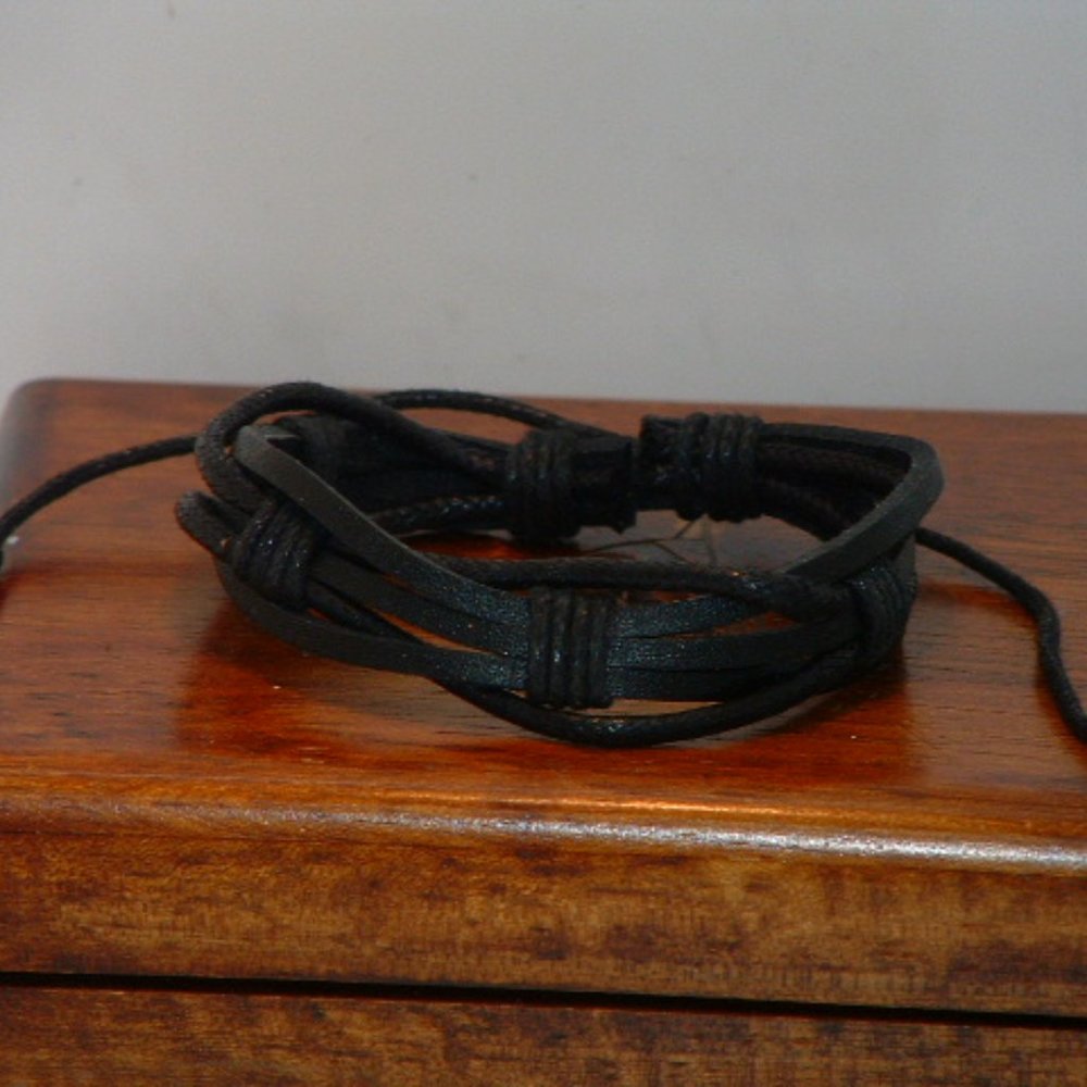 New Black Triple Braided Leather Bracelet